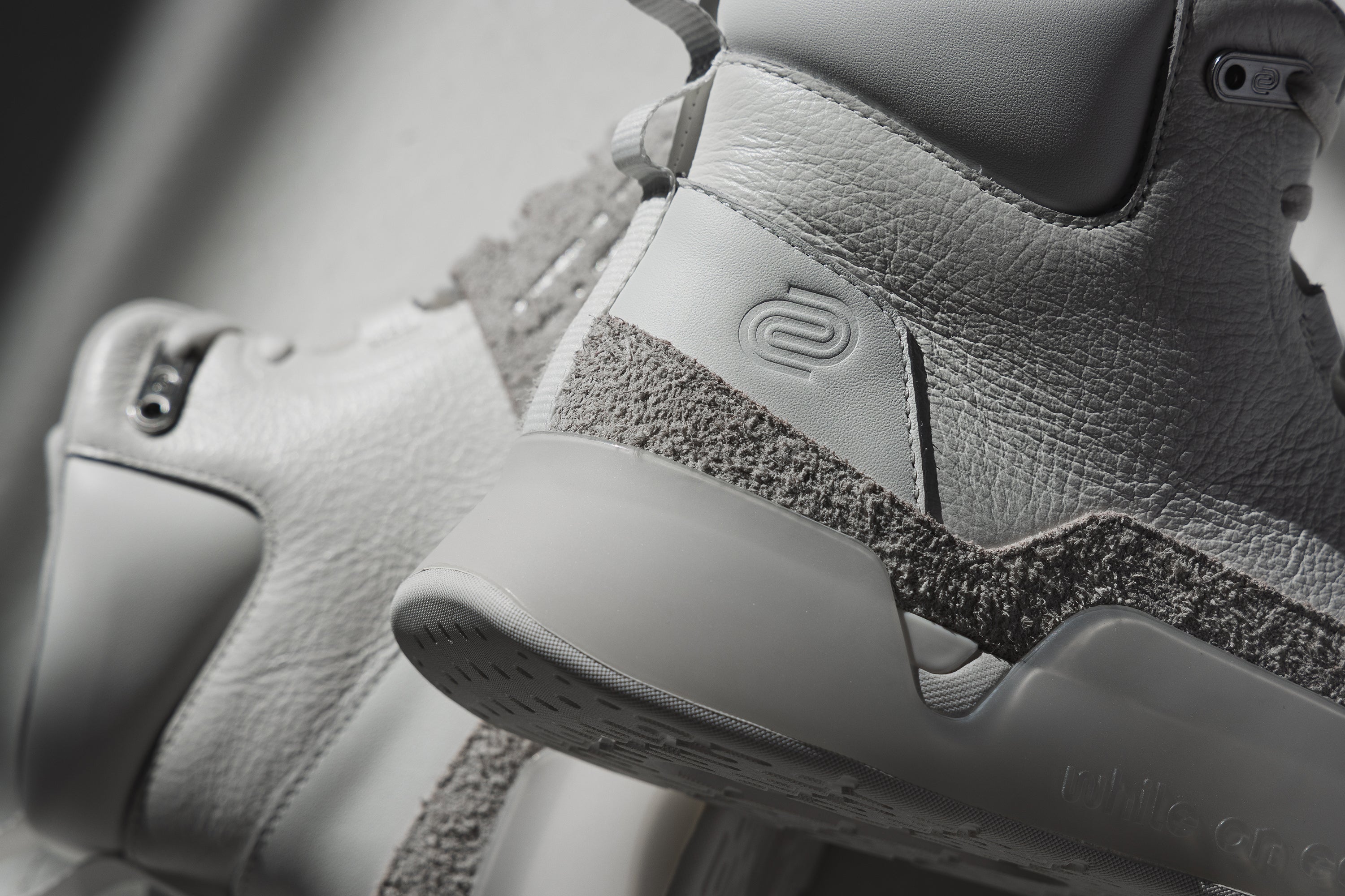 men's high-top leather trainer